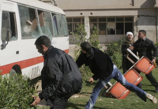 El atentado contra cristianos coptos gener incidentes con la polica. 