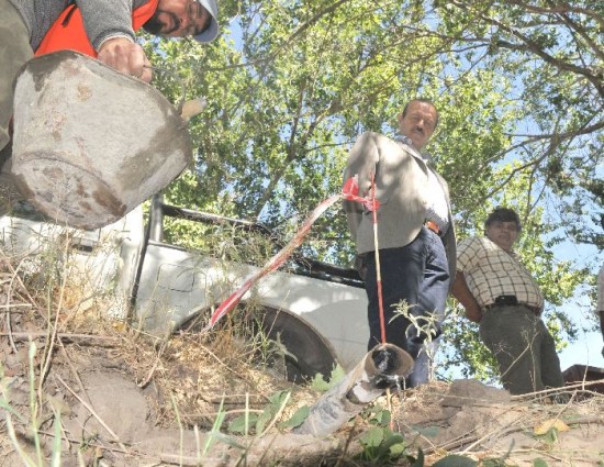 El municipio neuquino encar con firmeza el saneamiento de los cursos de agua que atraviesan la ciudad. 