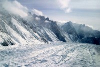La estimacin de que los hielos eternos del Himalaya desapareceran en el 2035 result basarse slo en un artculo periodstico. 