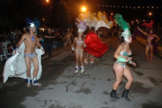 En la fiesta participan corsos de Ro Negro y Neuqun. 