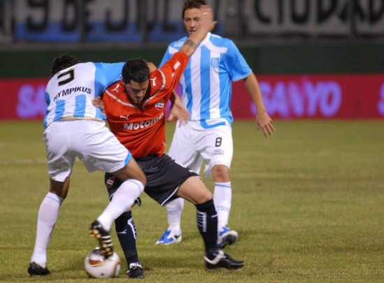 El primer derby de Avellaneda del ao, jugado en Salta, termin 0 a 0. 