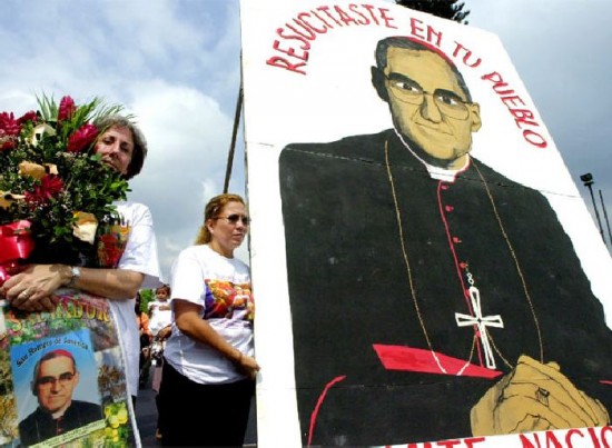Romero fue ejecutado hace 30 aos, mientras daba misa. 