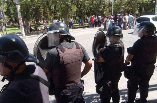 Los militantes de UPCN haban sido reprimidos la semana pasada cuando quisieron encender cubiertas. 