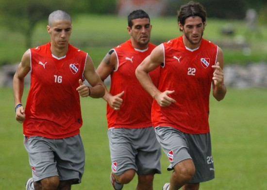 Piatti y Gandn, dos de los titulares del Rojo ante los tucumanos. 