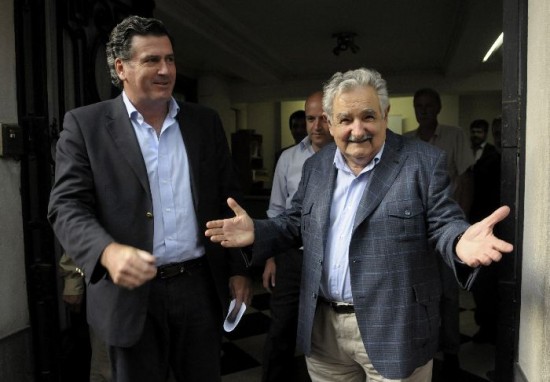El futuro gobierno de Mujica quiere terminar con los roces con los entrerrianos. 