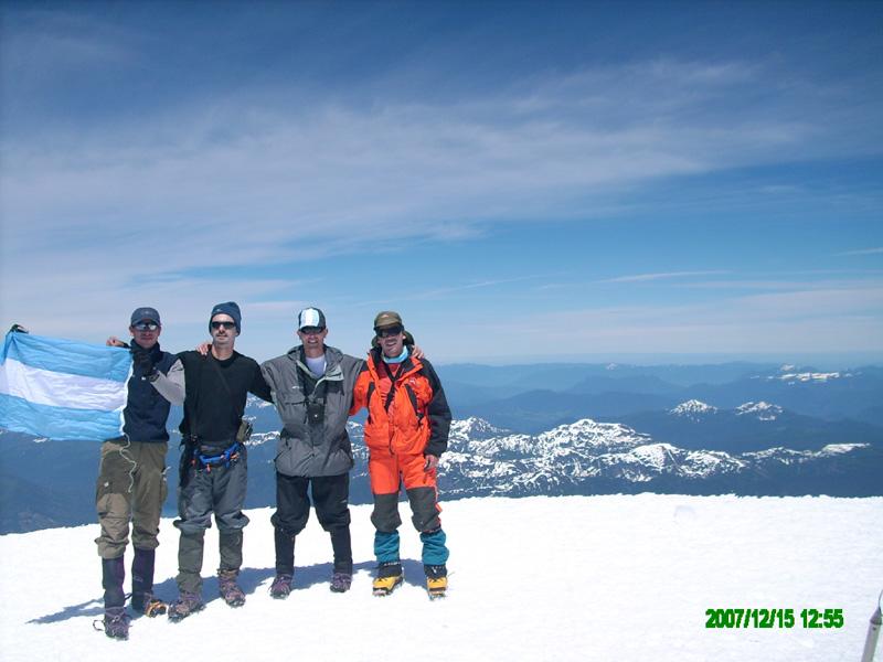 Cima en el VOLCAN LANIN